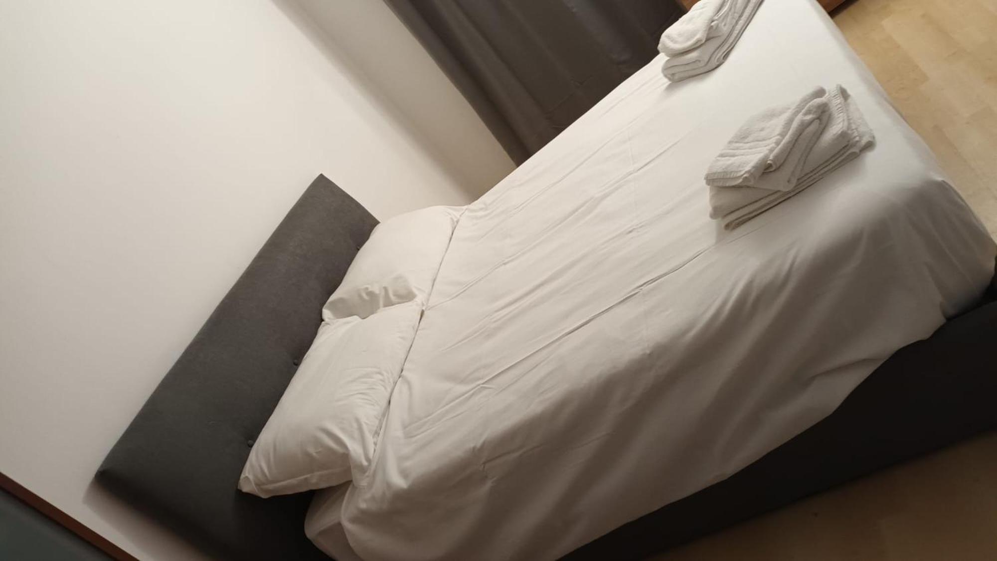 리보르노 Casa N 1 Con Parcheggio Privato E Colonnina Ricarica 아파트 외부 사진