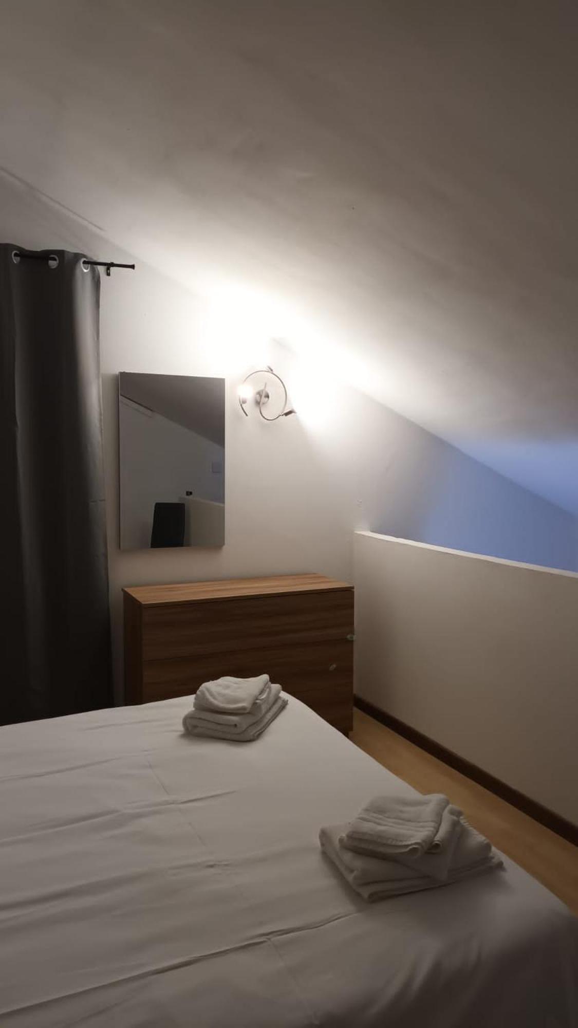 리보르노 Casa N 1 Con Parcheggio Privato E Colonnina Ricarica 아파트 외부 사진